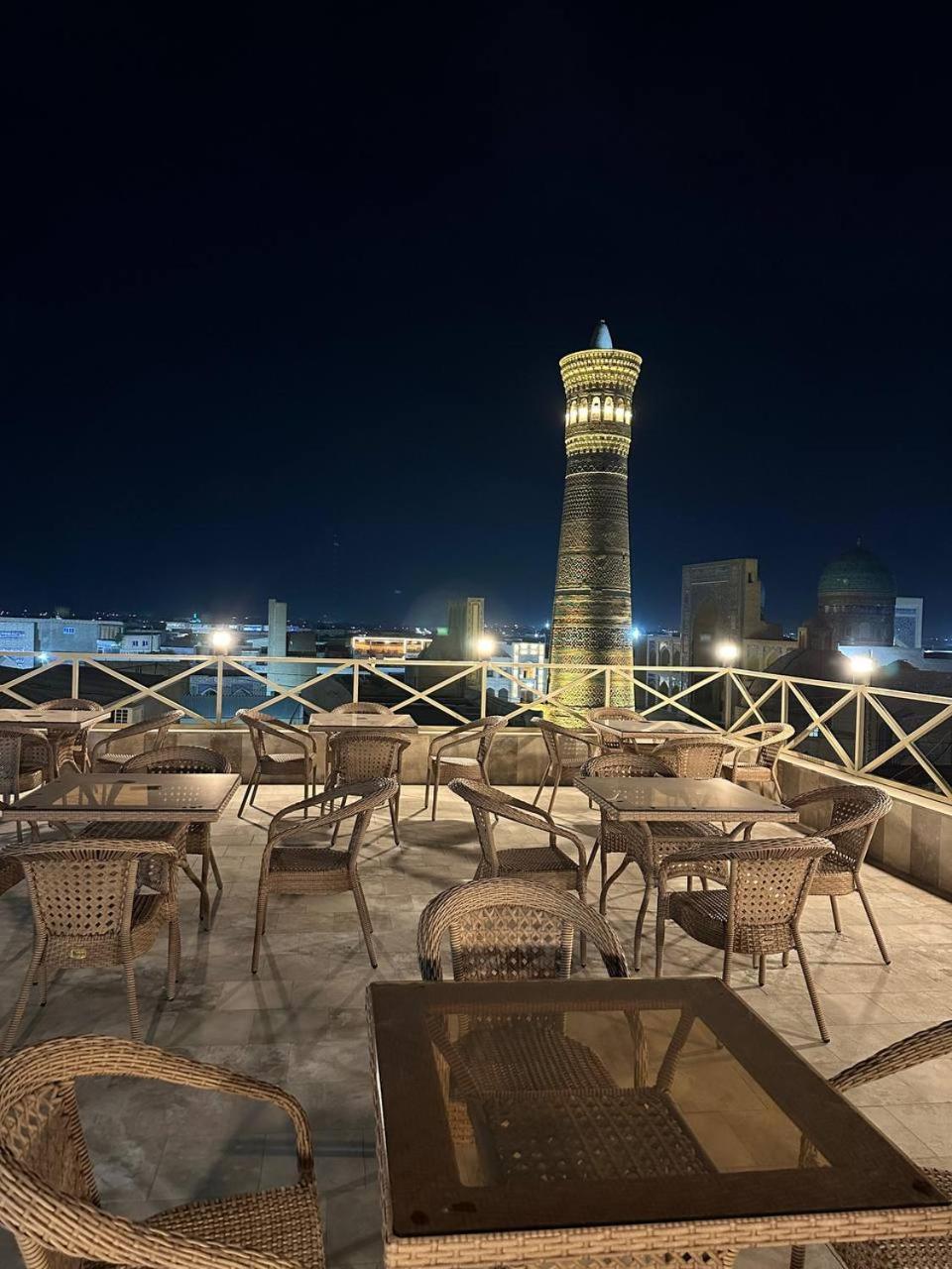 Poyi Kalon Teracce Hotel حلال บูคารา ภายนอก รูปภาพ