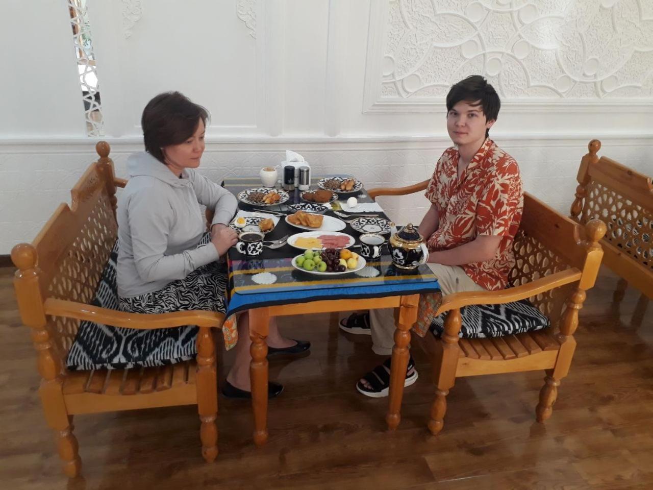 Poyi Kalon Teracce Hotel حلال บูคารา ภายนอก รูปภาพ